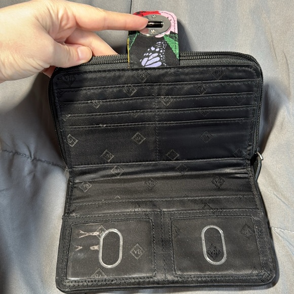 *Retired* Vera Bradley Havana Rose Turnlock Wallet - Picture 2 of 4